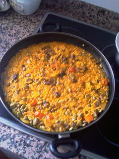 Una foto de Arroz con presa ibérica y habas
