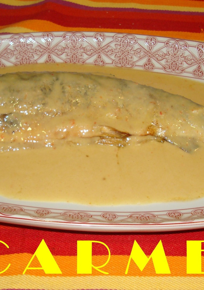Una foto de Truchas en salsa de langostinos