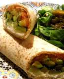 Wrap integral de salmón ahumado, calabacín y requesón