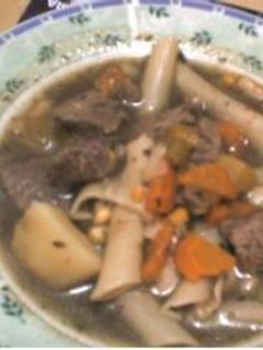 Una foto de Sopa de minestrón peruana