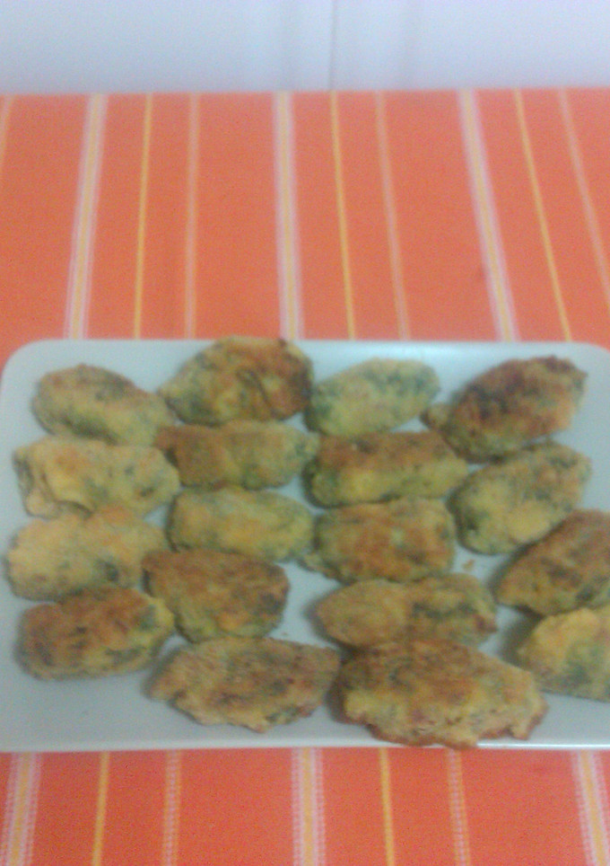 Una foto de Croquetas de espinacas y jamón serrano