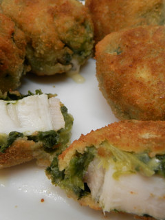 Una foto de Croquetas de pulpo,grelos y queso tetilla