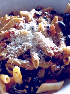 Una foto de Penne ala Puttanesca