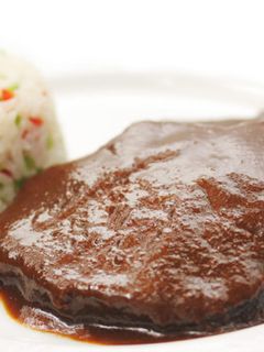 Una foto de Asado Negro Plato típico de Venezuela