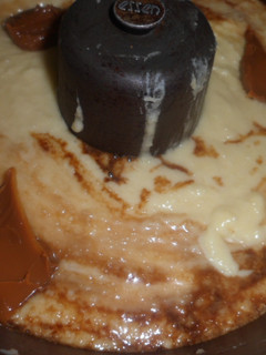 Una foto de Rosca de coco rallado y dulce de leche