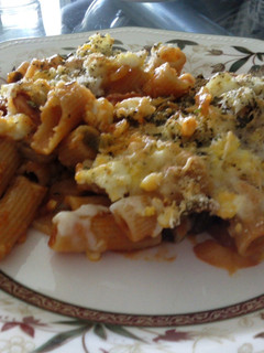 Una foto de Macarrones integrales al horno
