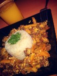 Una foto de Revuelto con carne molida