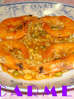Una foto de Espirales con langostinos