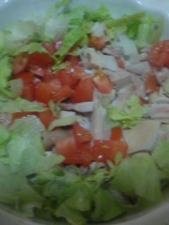 Una foto de Ensalada de pollo
