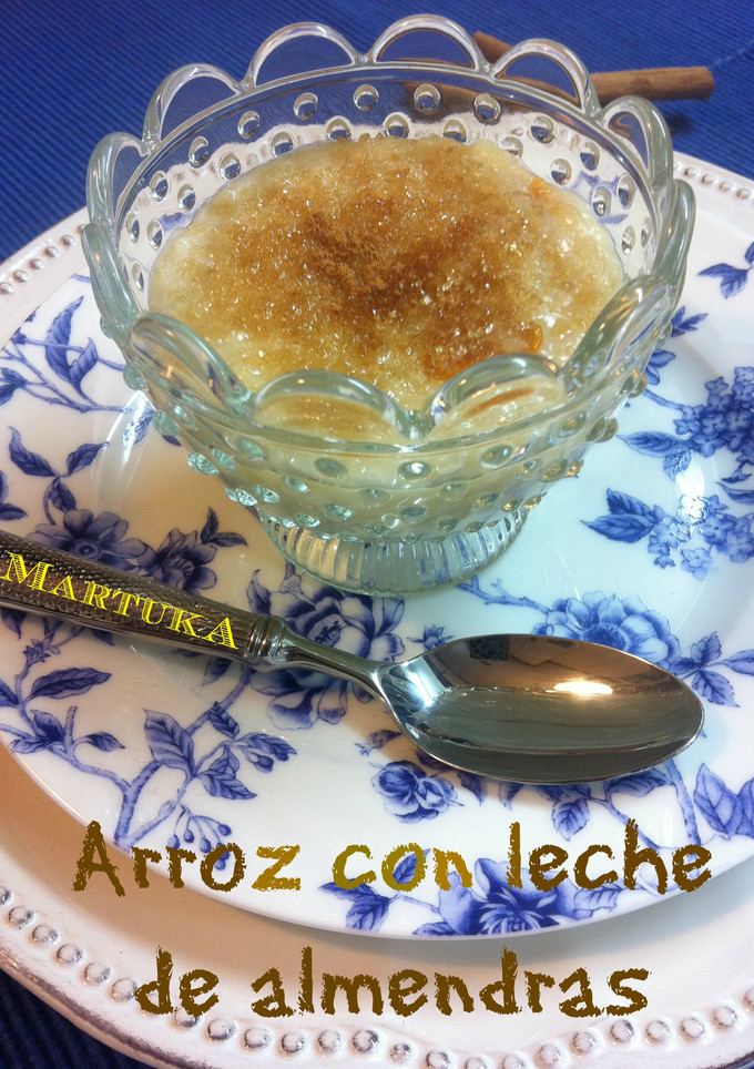Una foto de Arroz con leche de almendras