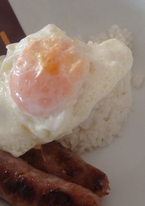 Una foto de Arroz a la cubana