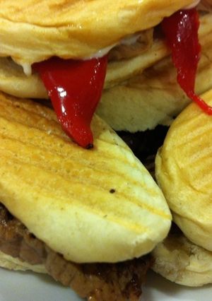 Una foto de Montaditos y canapés