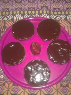 Una foto de Quequitos de chocolate en microondas