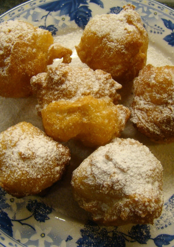 Una foto de Buñuelos de viento sin rellenar