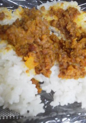 Una foto de Sofrito de calabaza con carne molida de pollo o res. Apto celiacos y muchos alergicos.