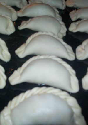 Una foto de Empanadas de dulce de leche y nueces