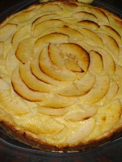 Una foto de Tarta de manzana con masa casera