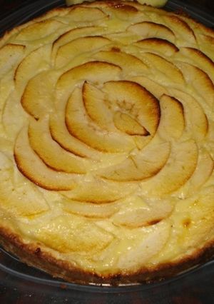 Una foto de Tarta de manzana con masa casera