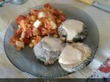Milanesas de zapallito verde con ensalada tricolor