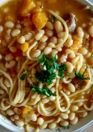 Una foto de Porotos sureños