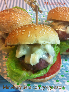 Una foto de Mini-burguers de ternera con gorgonzola