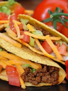 Una foto de Tacos mexicanos muy picantes