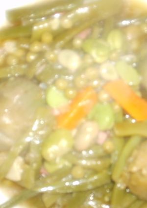 Una foto de Menestra de verduras naturales al gusto de Iñigo Santa