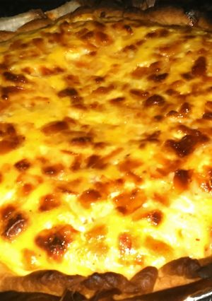 Una foto de Quiche de lacón, setas y mozzarella