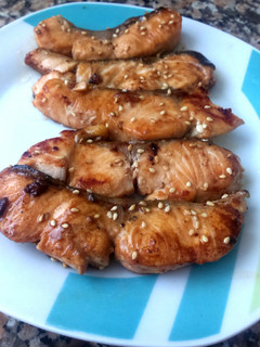Una foto de Salmón Teriyaki