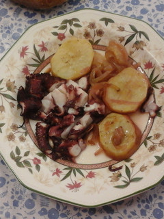 Una foto de Pulpo asado de mi pescatera
