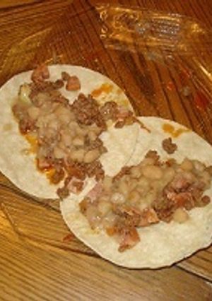 Una foto de Tacos de carne molida