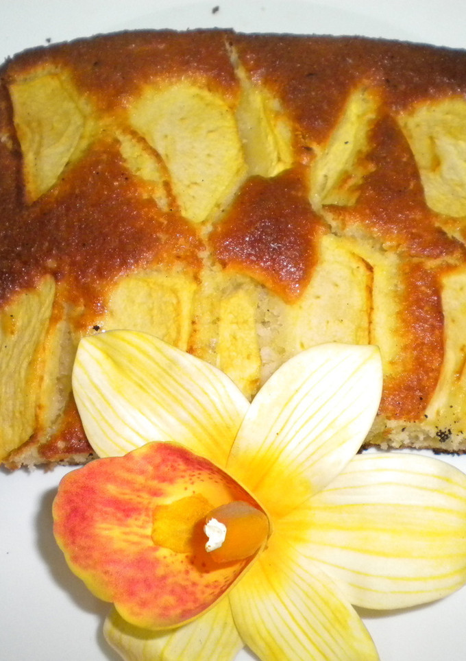 Una foto de Bizcocho con manzana golden
