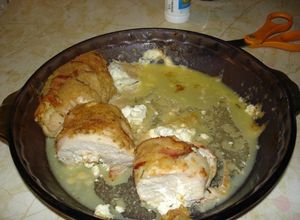 Una foto de Pollo enrollado con tocino