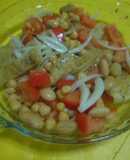 Bacalao con legumbres en ensalada