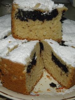 Una foto de Bizcochuelo con trozos de chocolate casero