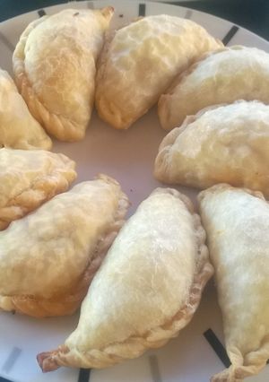 Una foto de Empanadas de atún en lata