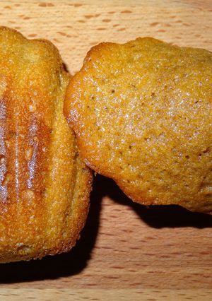 Una foto de Madeleines de café al aroma de vainilla y canela