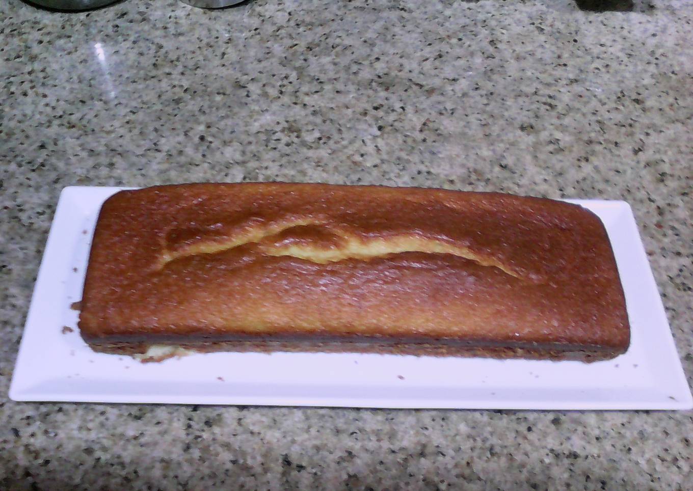 BIZCOCHO DE YOGUR DE LIMÓN