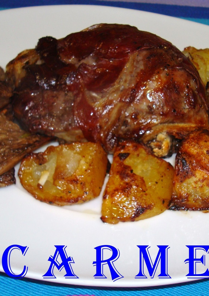 Una foto de Carrilleras asadas con jamón
