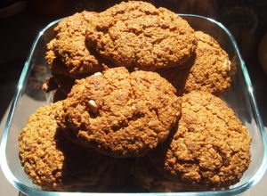 Foto principal de Galletas de avena, nueces y coco sin huevo