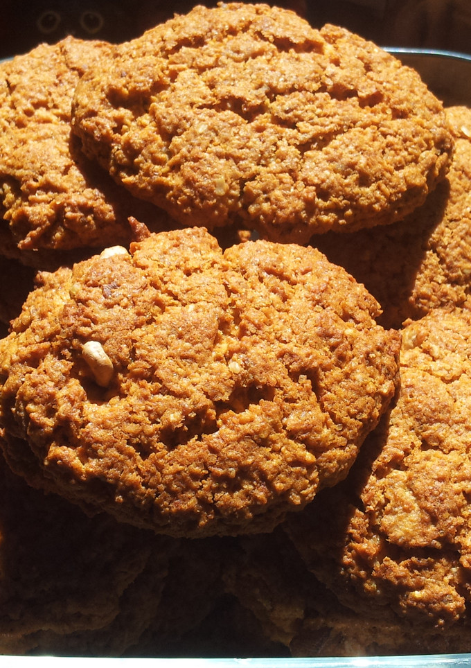 Una foto de Galletas de avena, nueces y coco sin huevo