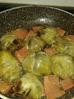Una foto de Alcachofas con jamón