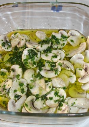 Una foto de Champiñones en vinagre