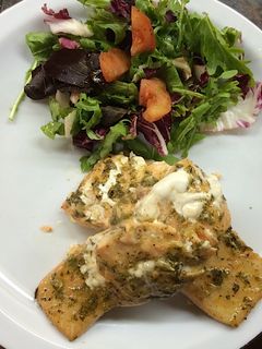 Una foto de Filete de salmón grillé