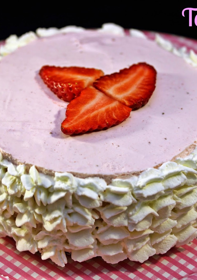 Una foto de Tarta mousse de fresa