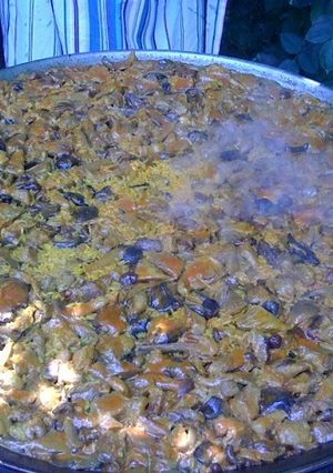 Una foto de Arroz con setas variadas, secreto ibérico y pluma ibérica
