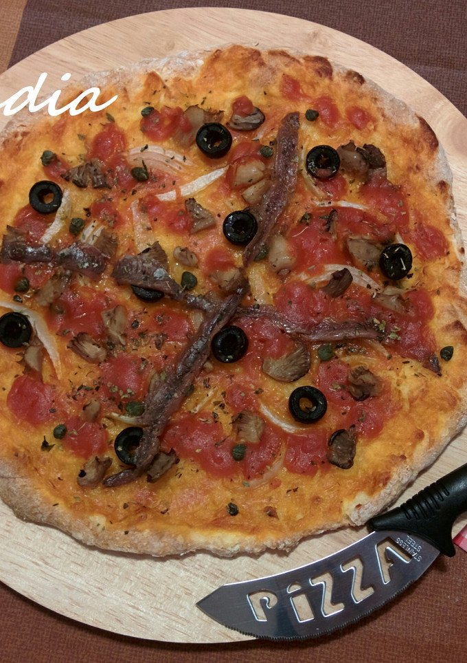 Una foto de Pizza napolitana sin gluten