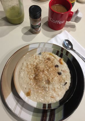 Una foto de Arroz Integral con leches de avena y almendra-saludable