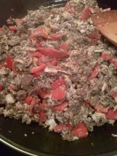 Una foto de Revuelto de carne y pimientos