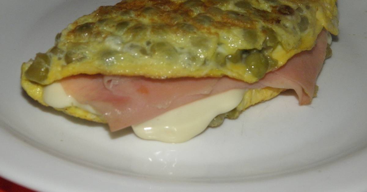 Omelette de arvejas con jamón y queso Receta de graciela martinez @gramar09  en Instagram ☺?- Cookpad